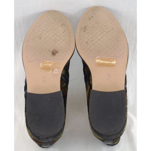 EUC Women's Vaneli Camo Boots | Zipper, Size 7 1/2M - Picture 9 of 9